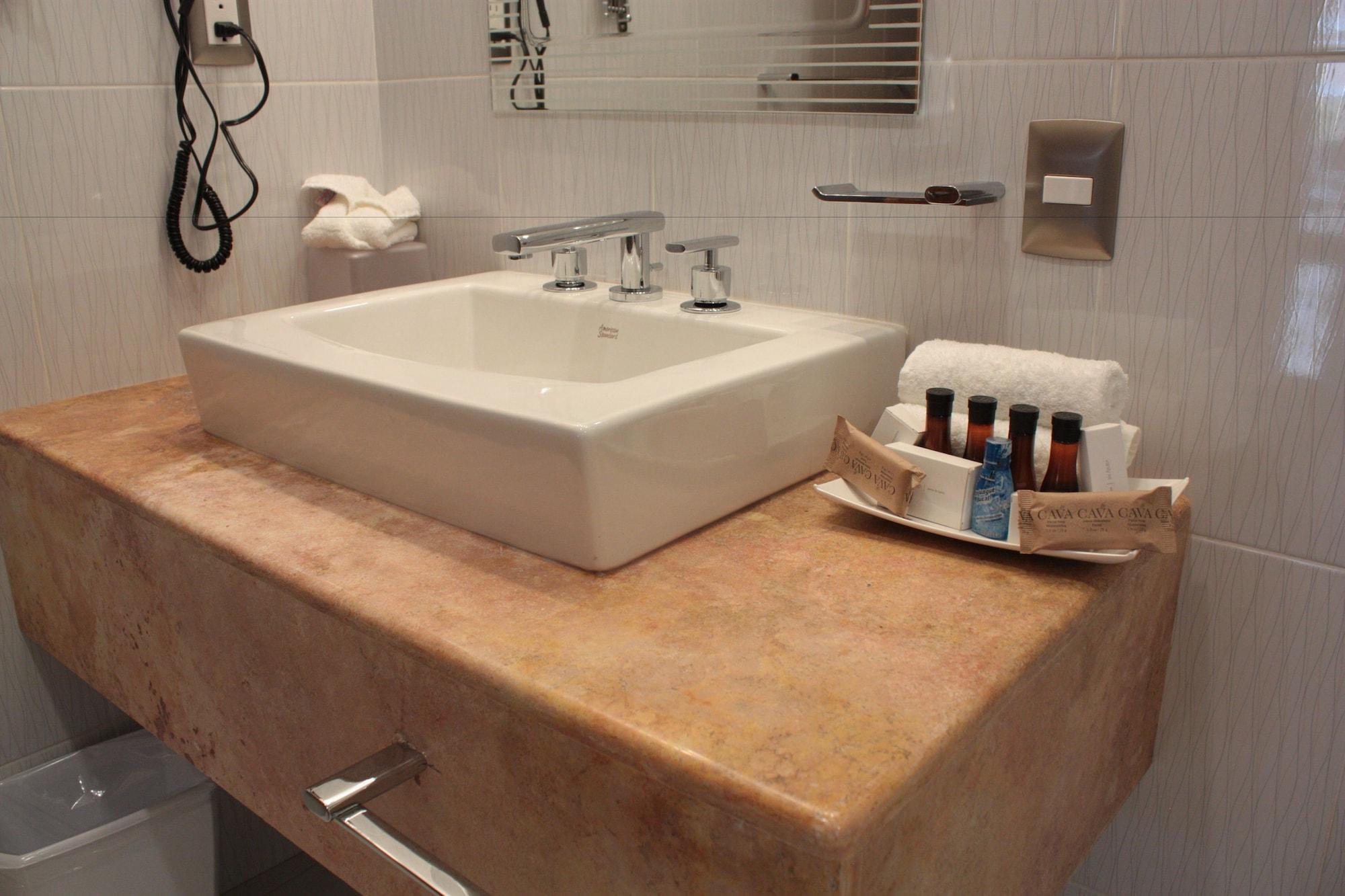 Zarzarosa Hotel Boutique Queretaro Luaran gambar