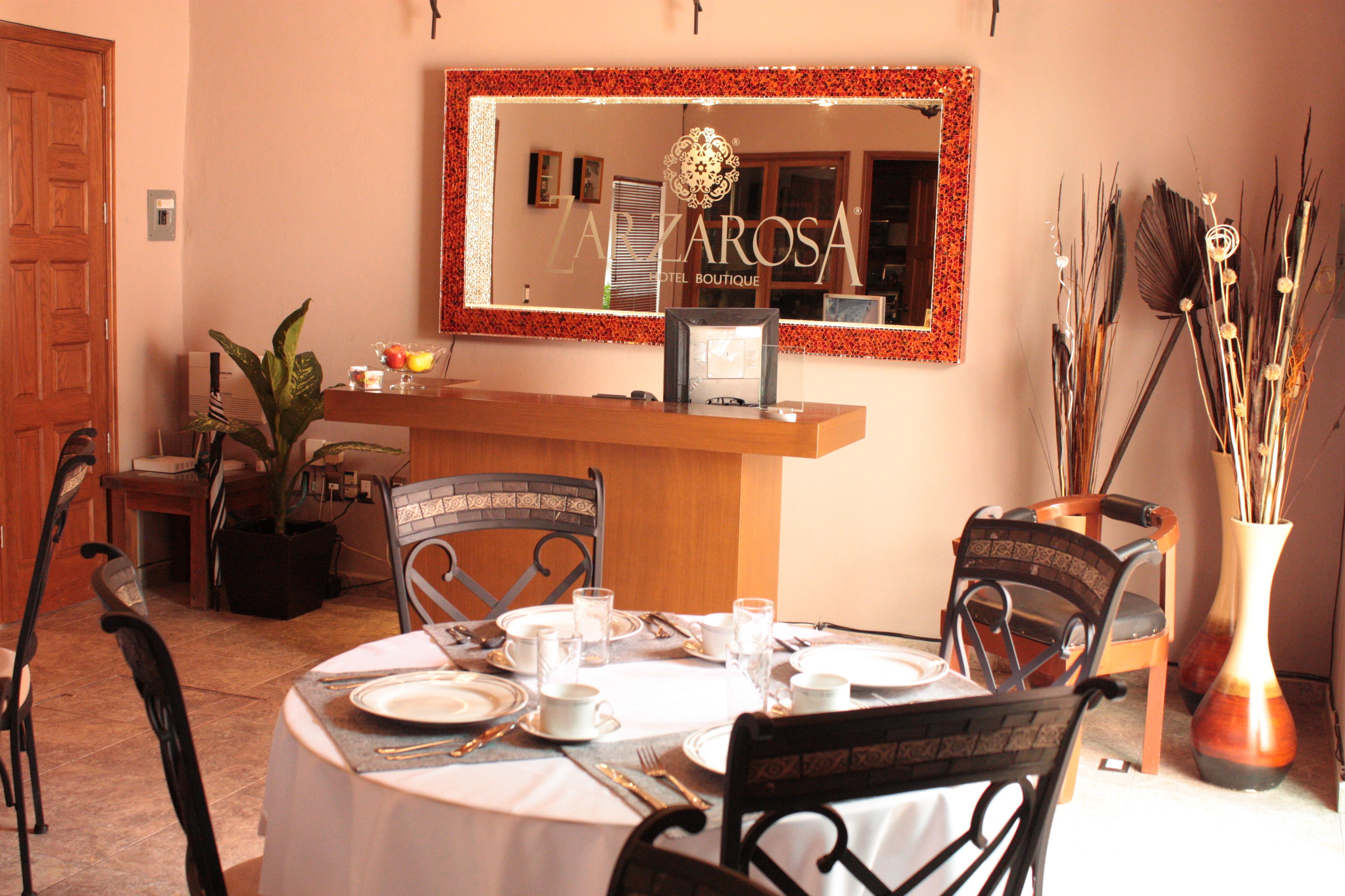 Zarzarosa Hotel Boutique Queretaro Luaran gambar