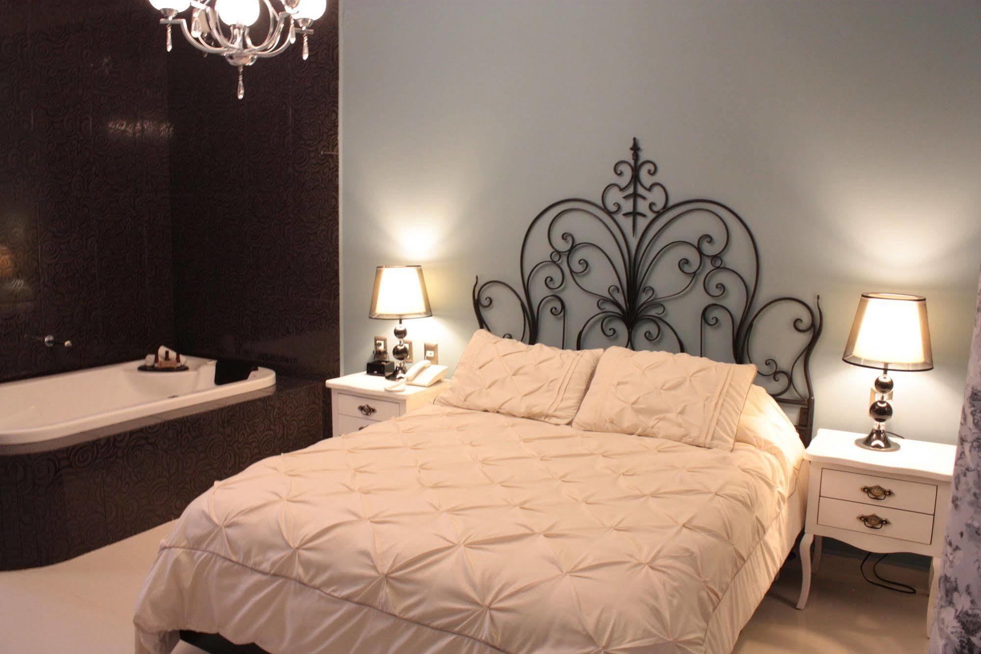 Zarzarosa Hotel Boutique Queretaro Luaran gambar